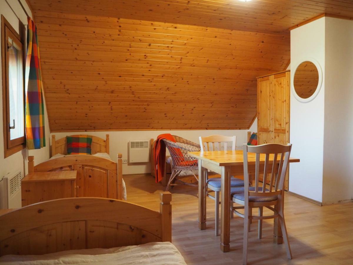 Ubytovani U Krizu Bulhary Exteriör bild